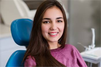 EXAMPLE FEATURED ORTHODONTIST